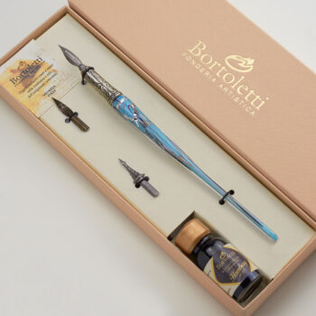 Refined elegant calligraphy pen Made in Italy