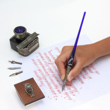 Set scrittura regalo con penna in vetro di Murano e calamaio con cameo