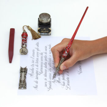 Idea regalo calligrafia con penna e sigillo in vetro di Murano